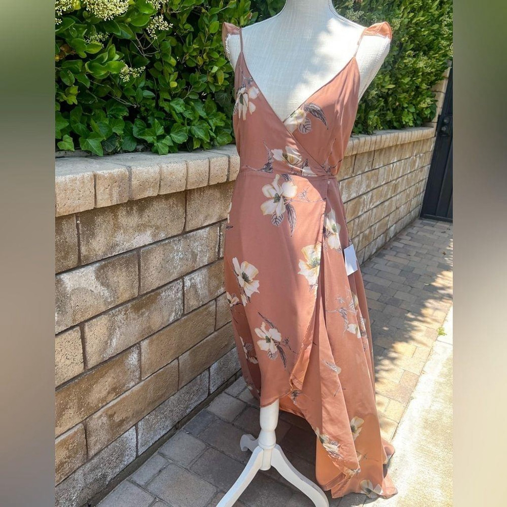 Lulus Dress NWT All Mine Rusty Rose Floral Print High-Low Wrap Size Small - Picture 3 of 7